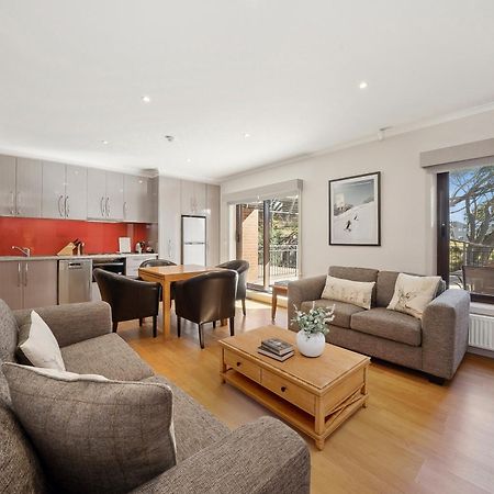 Hotel Pension Grimus Mount Buller Exterior foto